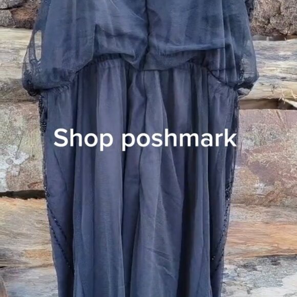 Black Tape beaded lace dress - Picture 4 of 4